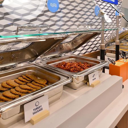Holiday Inn Express Hotel & Suites Canton By Ihg מראה חיצוני תמונה