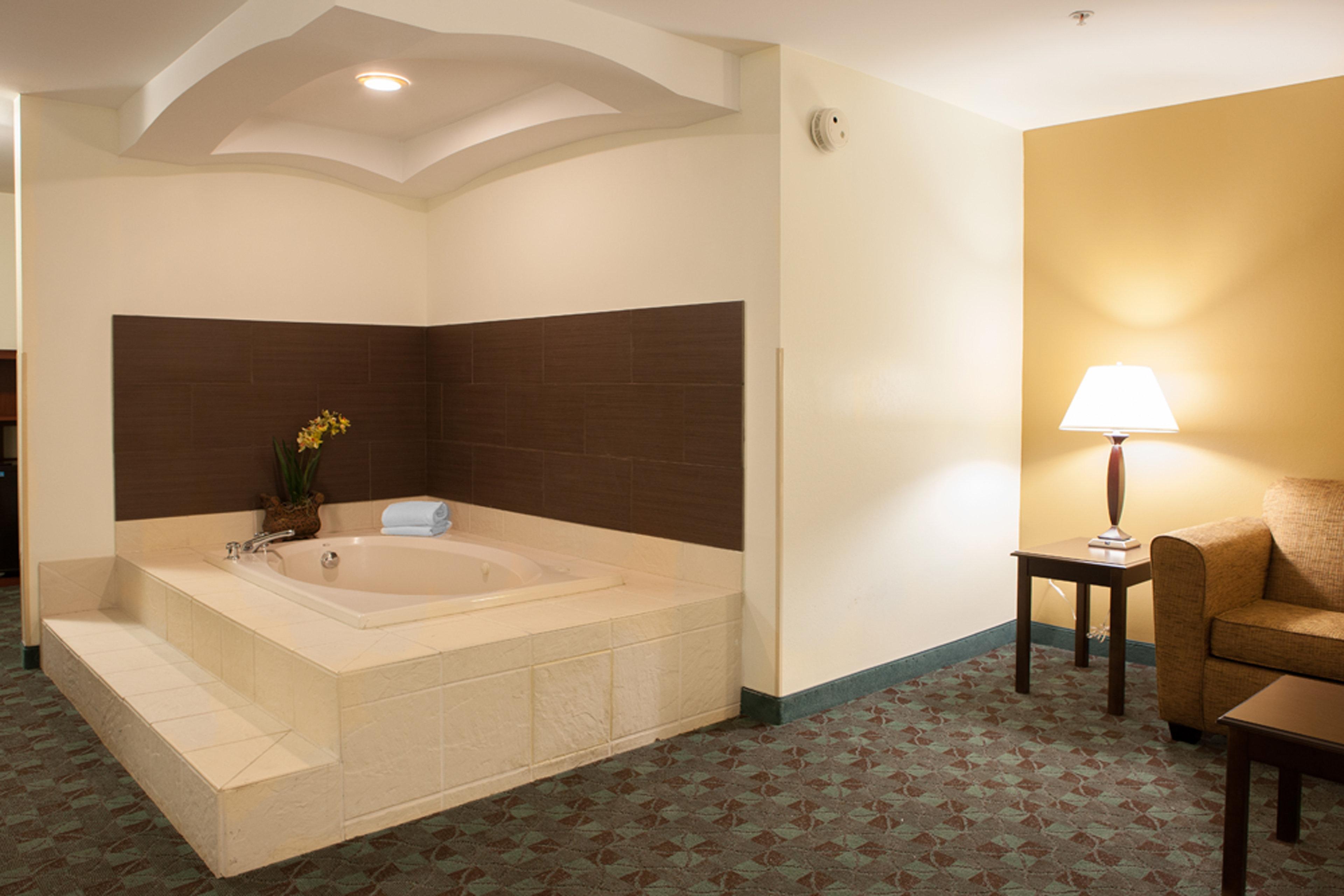 Holiday Inn Express Hotel & Suites Canton By Ihg מראה חיצוני תמונה