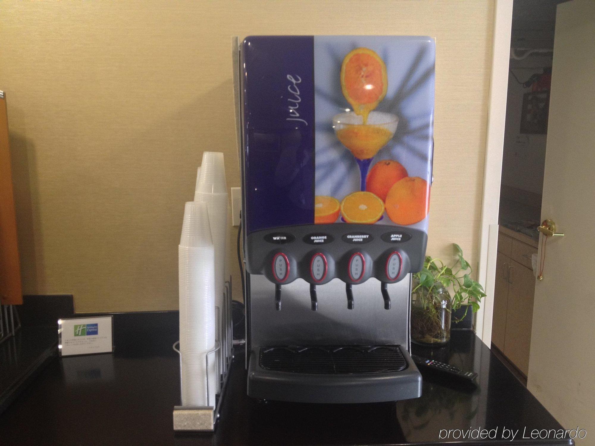 Holiday Inn Express Hotel & Suites Canton By Ihg מראה חיצוני תמונה